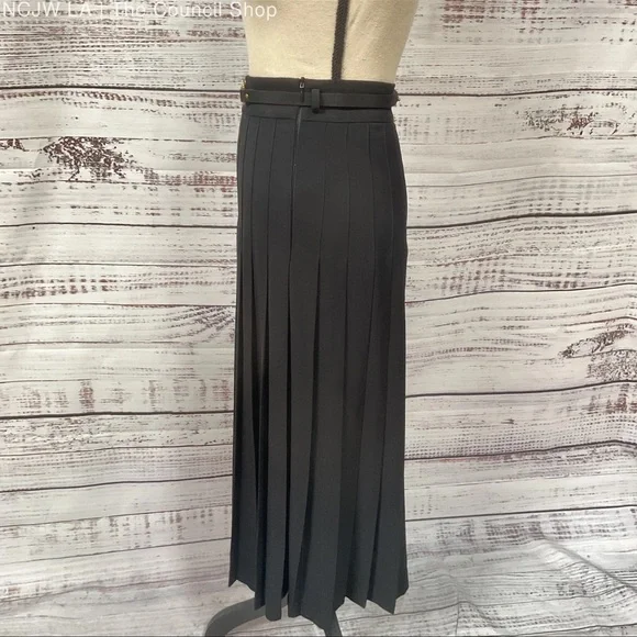 Zimmermann Black Pleated Belted Gold
Tone Horsebite Long Skirt - Size 0 - Picture 2 of 8
